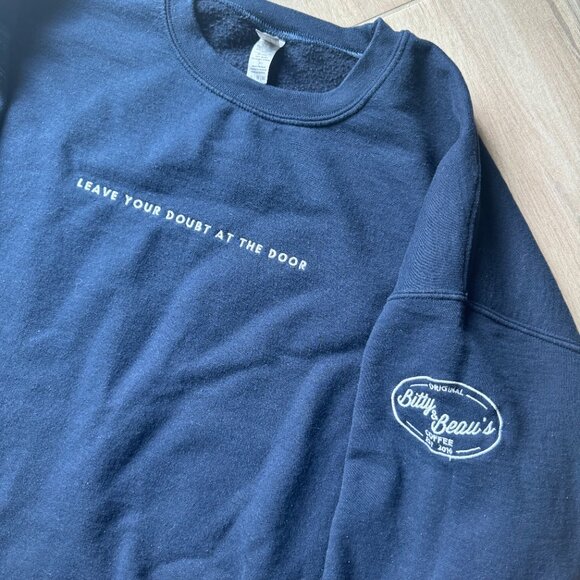 Bitty & Beau Navy “Leave Your Doubt At The Door” Sweatshirt XL - Picture 1 of 6